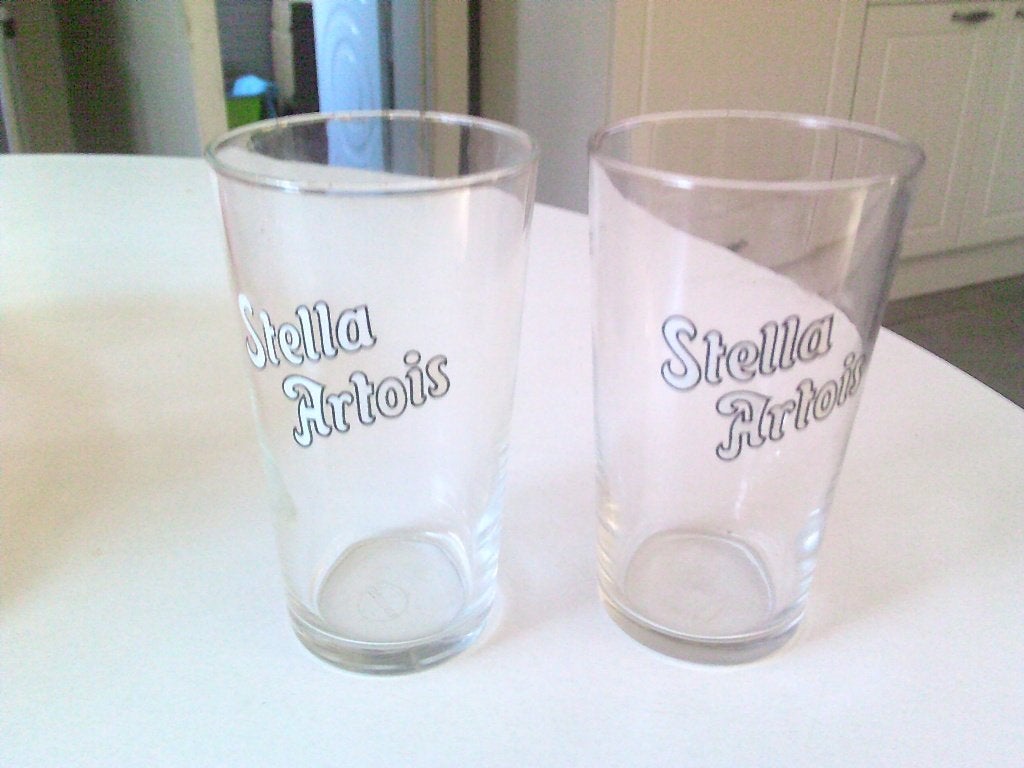 2 boerkes stella artois 25 cl, Ophalen, Zo goed als nieuw, Bierglas