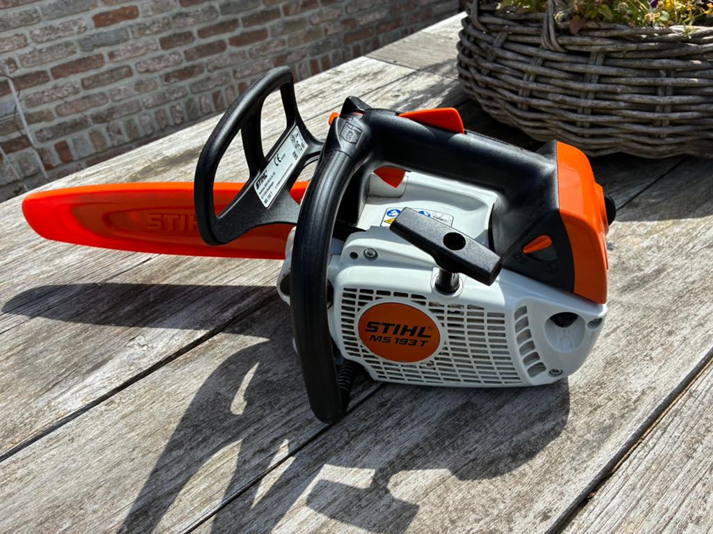 Stihl kettingzaag “snoeizaag “ blad 30 cm, Ophalen, Zo goed als nieuw