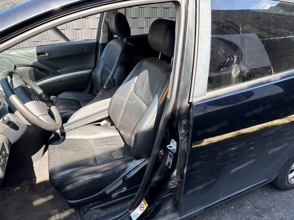 STOEL LINKS VOOR Toyota Corolla Verso (R10 / 11), Gebruikt, Kundenbetreuung@toyota.de, Toyota, Toyota-Allee 2
50858  Köln, DE