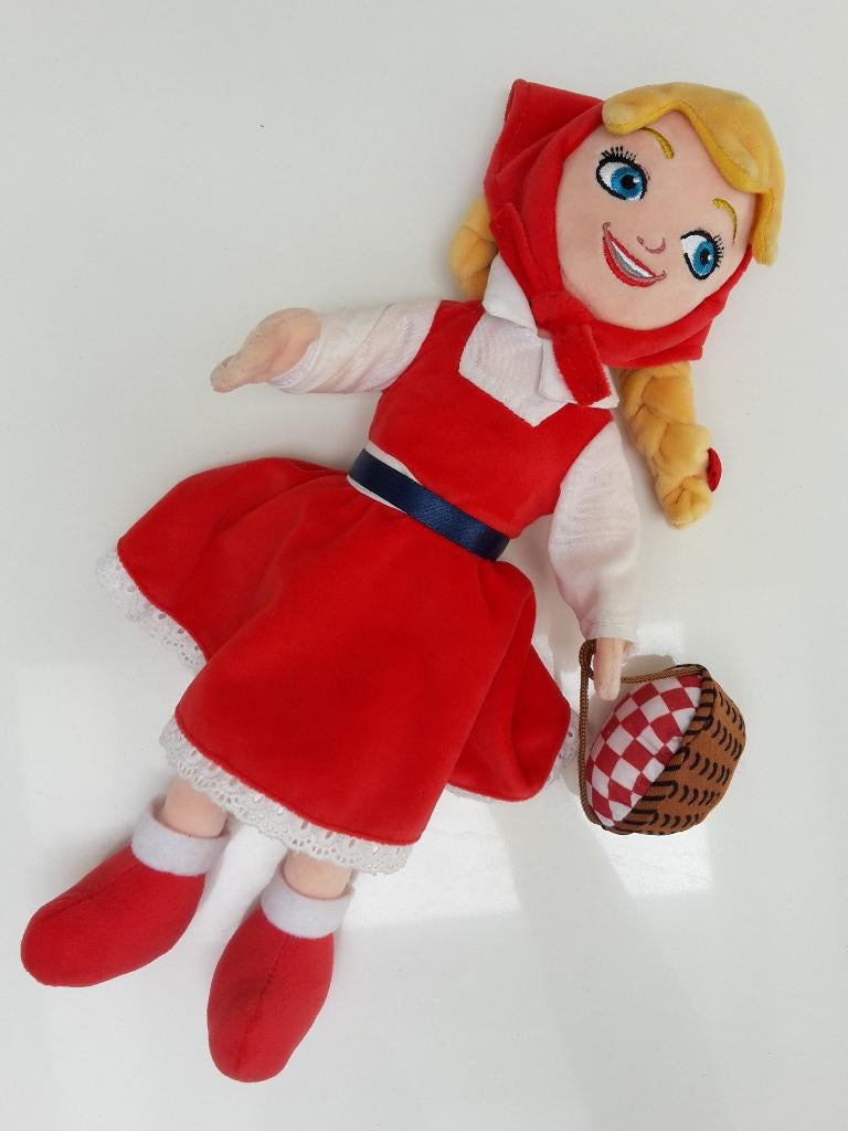 Mooie knuffel van Roodkapje, van de Efteling, 30 cm, Ophalen of Verzenden, Zo goed als nieuw, Beeldje of Poppetje