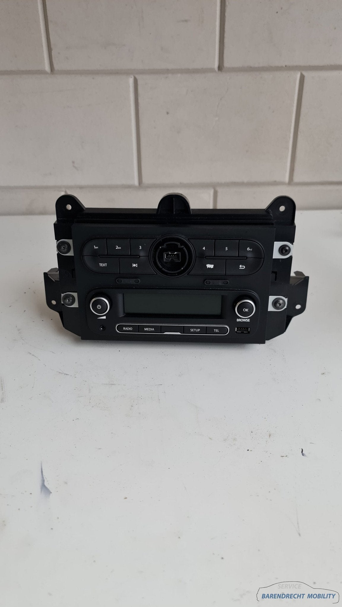 Renault Twingo III 3 Navigatie Systeem 281153690R Navi Nav M, Renault Group, Gebruikt, Contact.group@renault.com, Renault