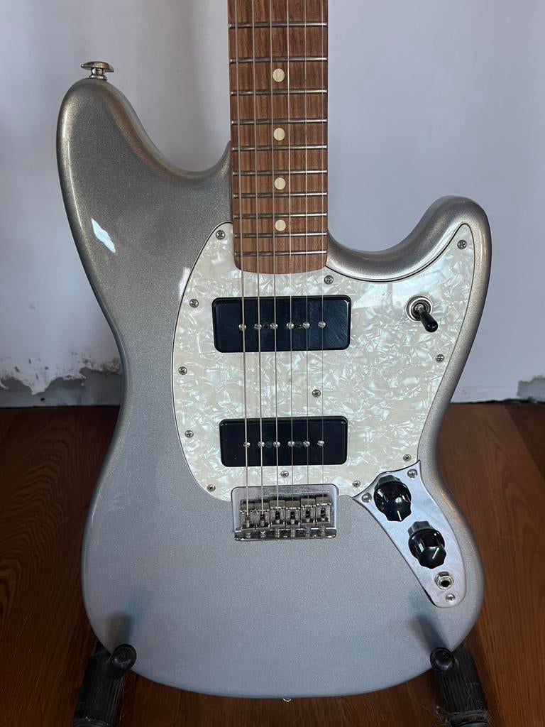 Fender Player Mustang 90, Muziek en Instrumenten, Snaarinstrumenten | Gitaren | Elektrisch, Ophalen, Zo goed als nieuw, Solid body