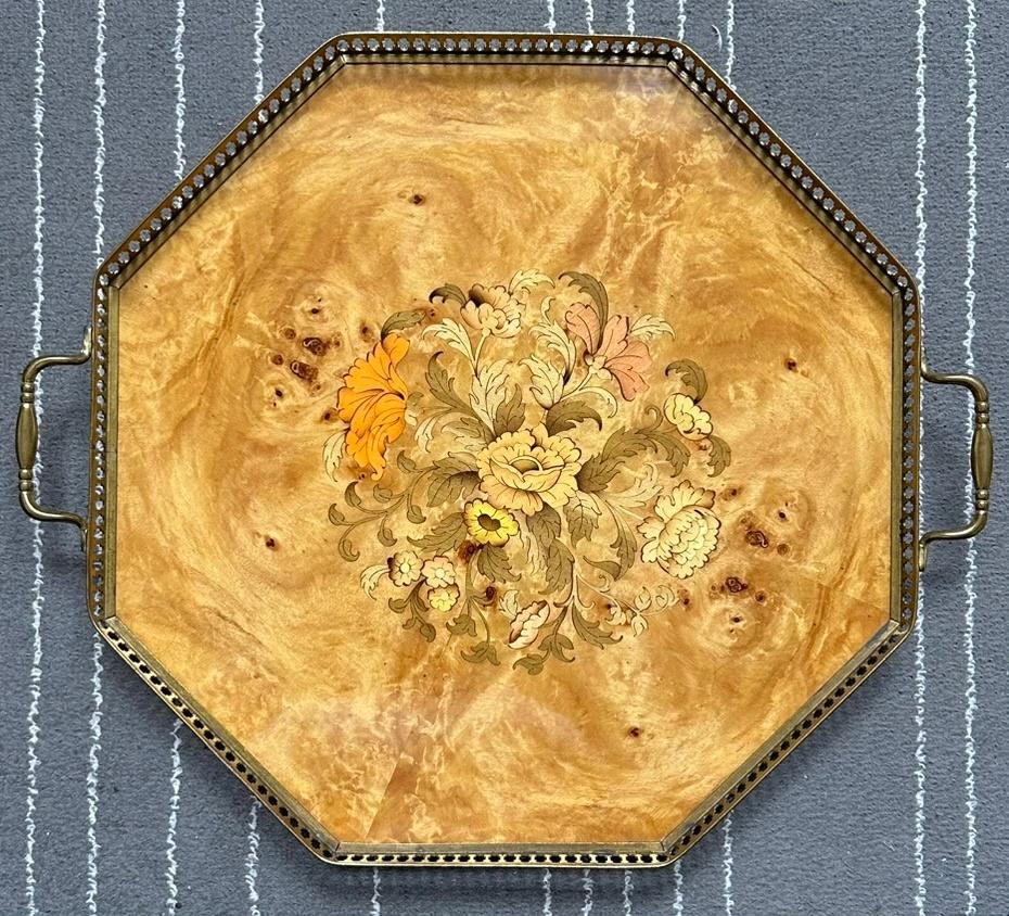 Serveerschaal van Italiaans marqueterie en messing, Ophalen of Verzenden, Gebruikt, Overige vormen, Hout