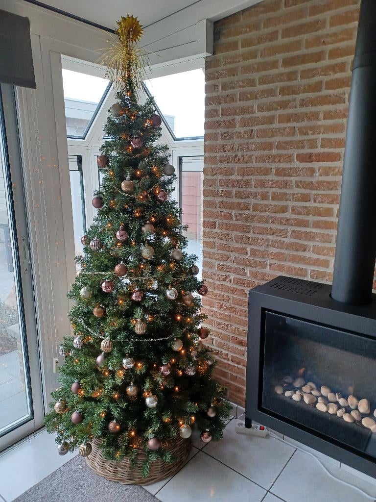 COMPLETE KERSTBOOM, Diversen, Kerst, Ophalen, Zo goed als nieuw