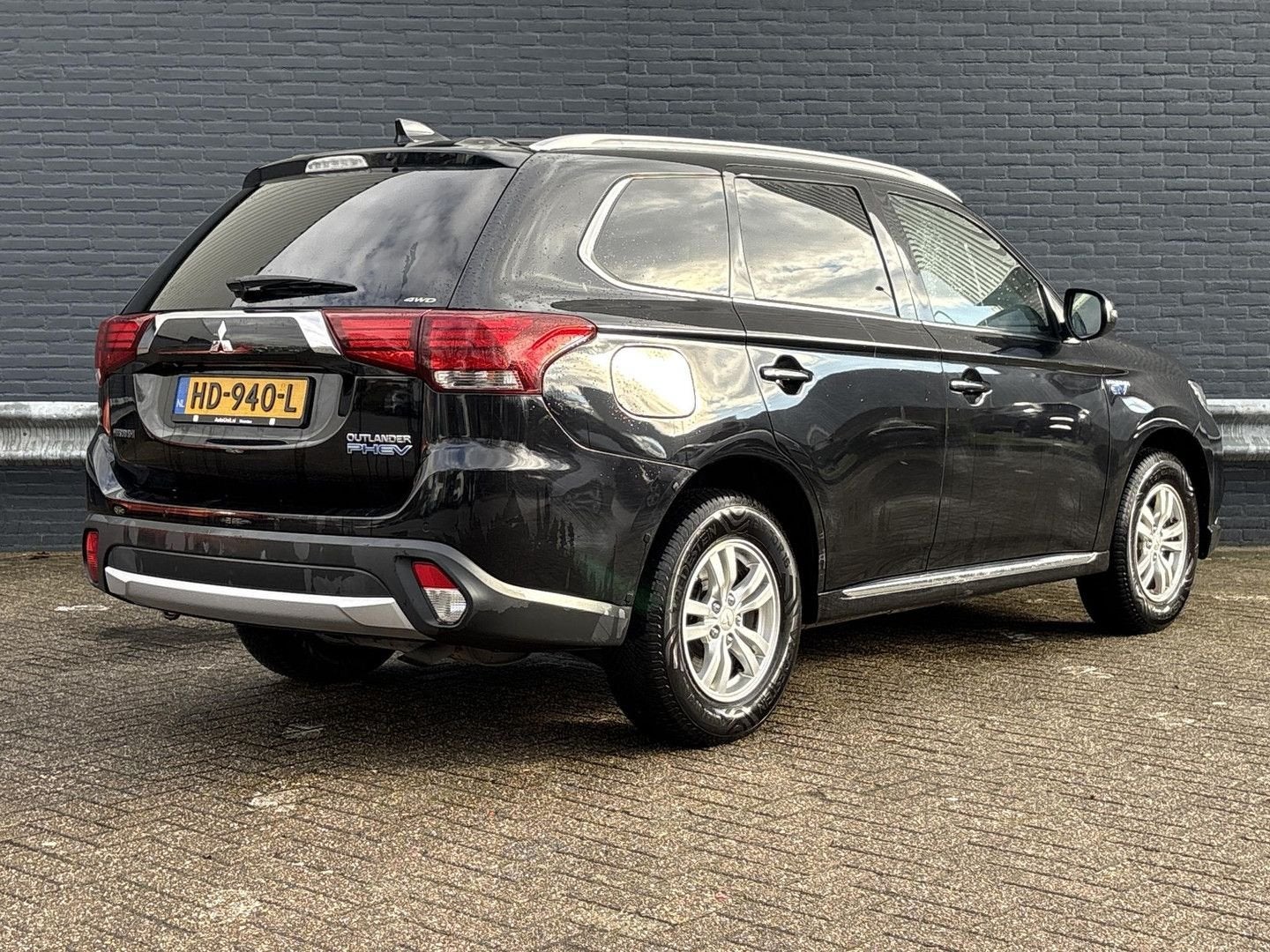 Mitsubishi Outlander 2.0 PHEV Business Edition | Leder | Cli, Auto's, Zwart, Zwart, Bedrijf, SUV of Terreinwagen