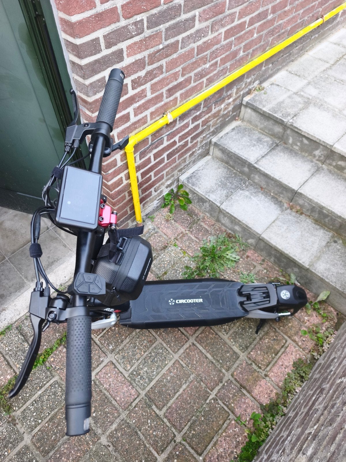 e step tekoop nog nieuw 2 keer mee gereden, Fietsen en Brommers, Ophalen, Nieuw, Elektrische step (E-scooter)