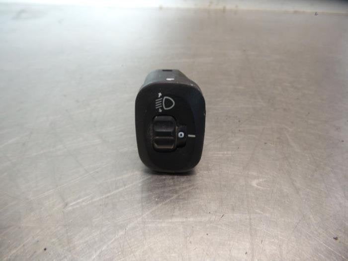 Commutateur phare hauteur réglable d'un Hyundai Coupe (Coup, -, 3 mois de garantie, Utilisé, Hyundai