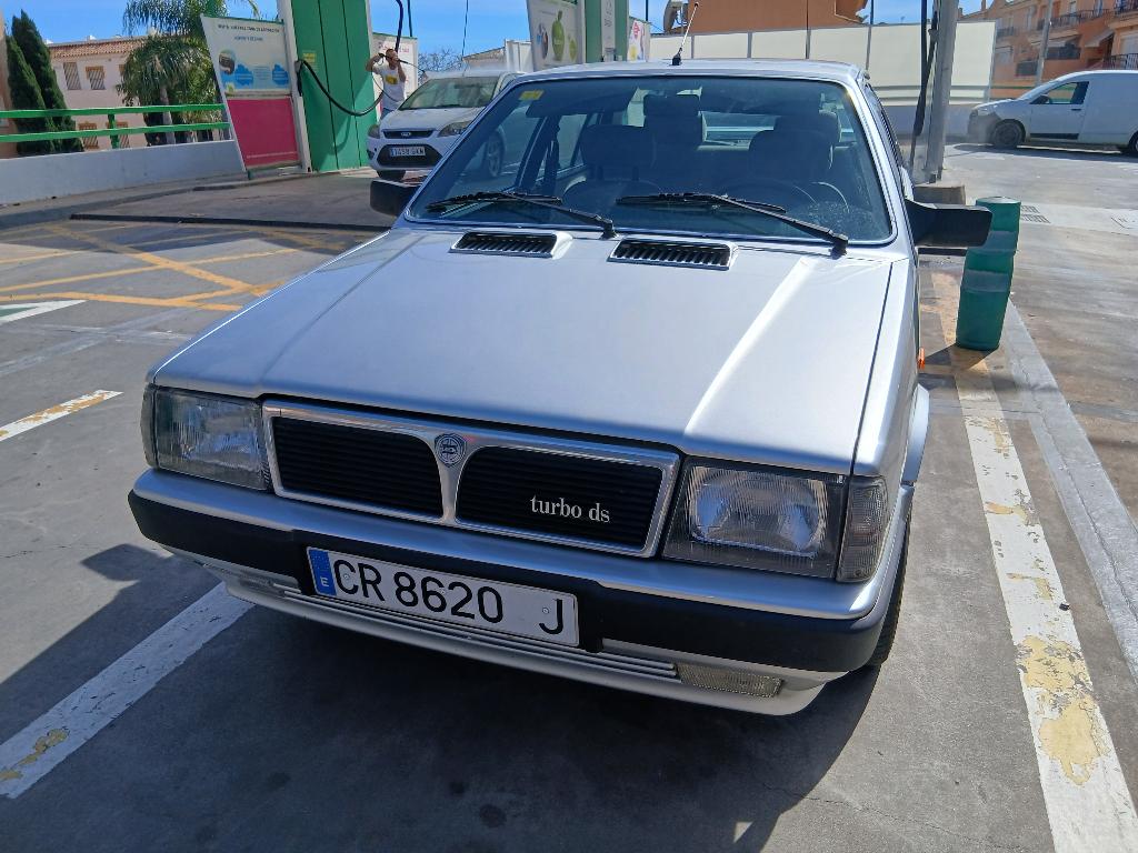 Lancia Prisma 1.9TD, bj 1988, oldtimer, origineel 48.000 km, Autos, Peinture métallisée, Argent ou Gris, Achat, 4 portes