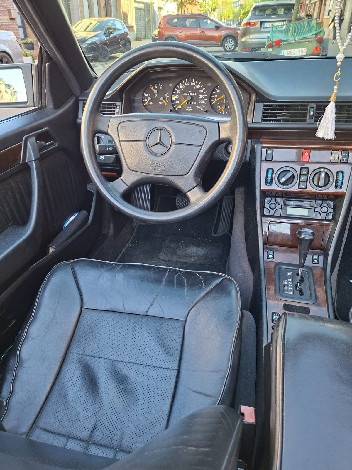 Merceded E200 met nieuwe hydraulische pomp 3 jaar garantie, foto 3