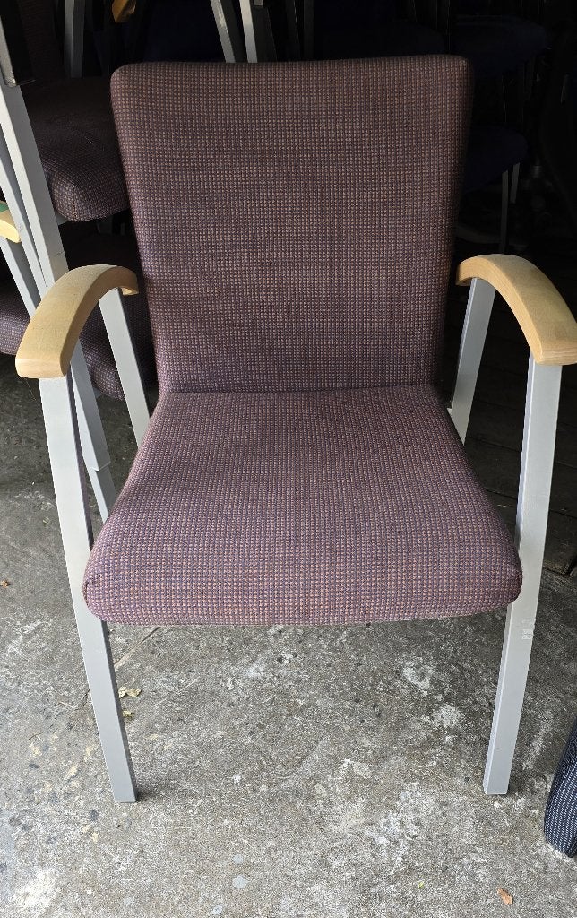 Chaise visiteur salle d'attente ou réunion 50x dispo, Enlèvement ou Envoi, Comme neuf, Modulaire, Étagère