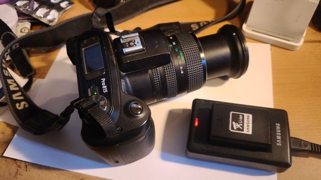 Samsung Digimax PRO815 bridge camera, 8 megapixels, Beeldstabilisatie, Gebruikt, Accu