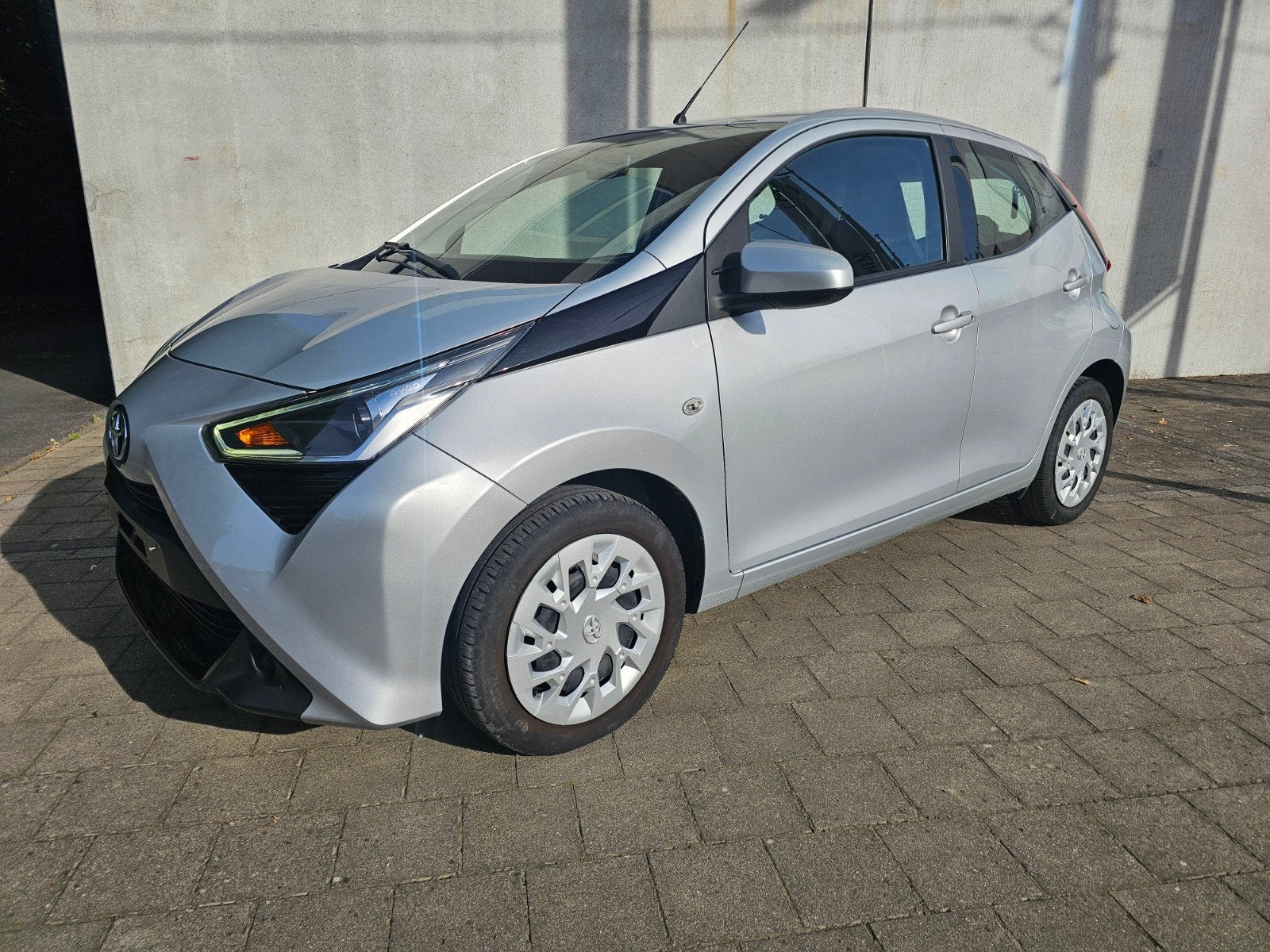 Toyota Aygo X-play, Autos, Toyota, Achat, Euro 6, Entreprise, Garantie prolongée