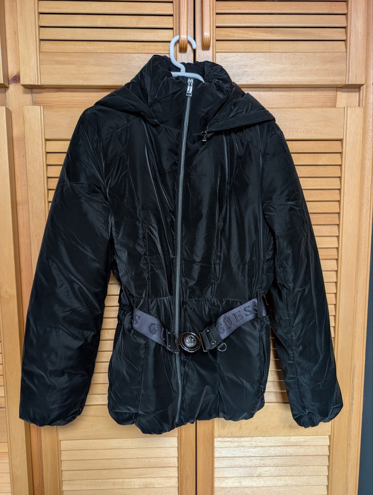 Nieuwe Guess jas L, Kleding | Dames, Guess, Ophalen, Maat 42/44 (L)