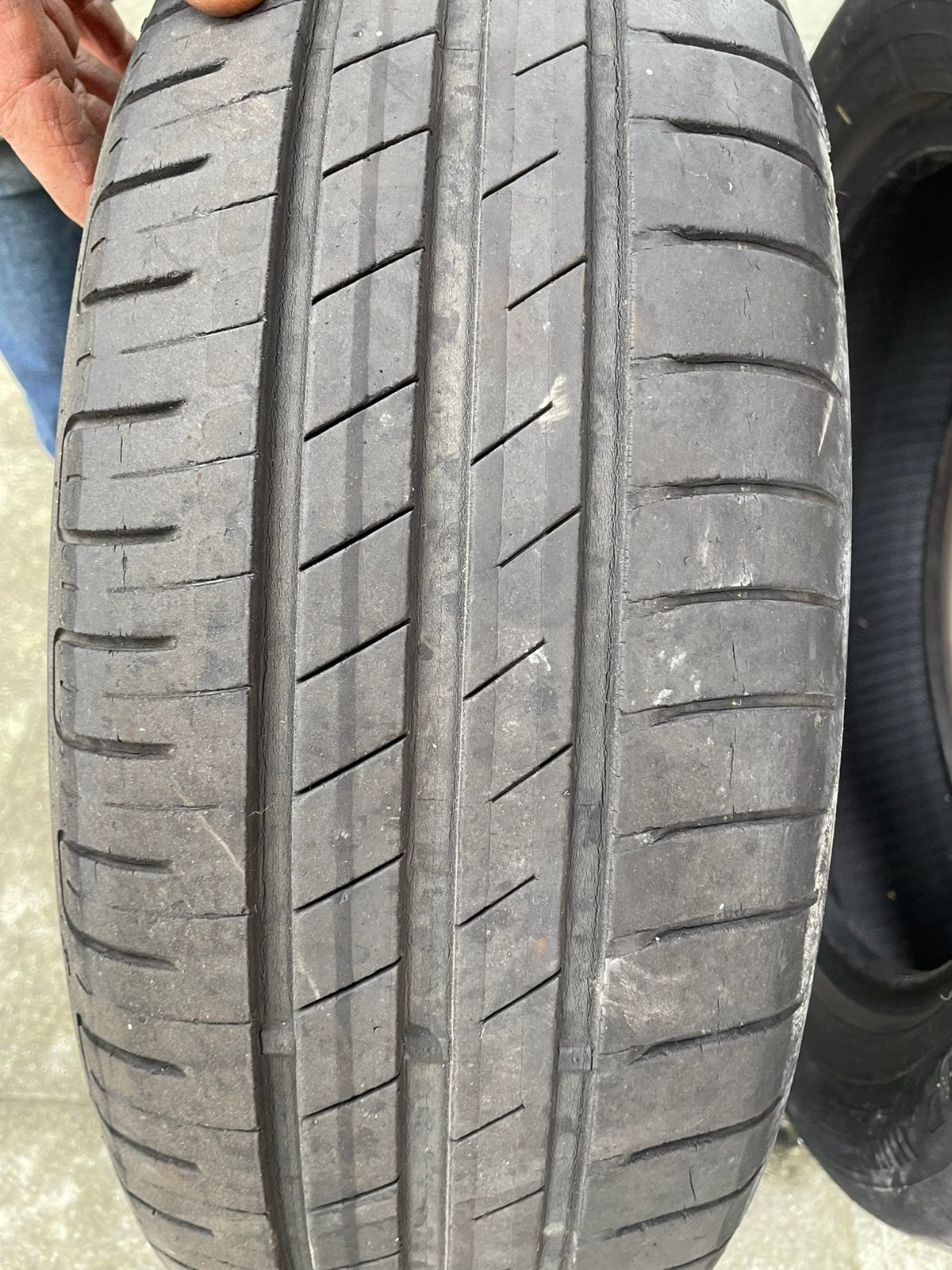 Goodyear Efficient Grip  185/60 R15 84H, Enlèvement, Utilisé