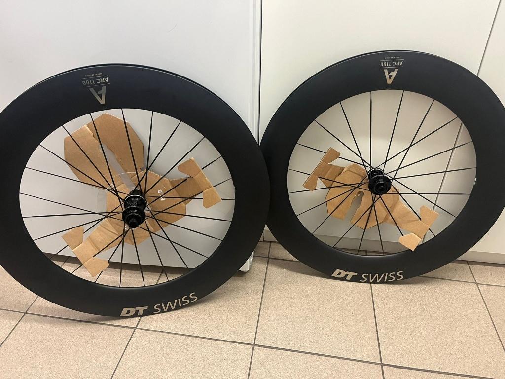 DT Swiss ARC 1100 DICUT DB (85 mm), Fietsen en Brommers, Fietsonderdelen, Nieuw, Racefiets, DT-Swiss, Carbon