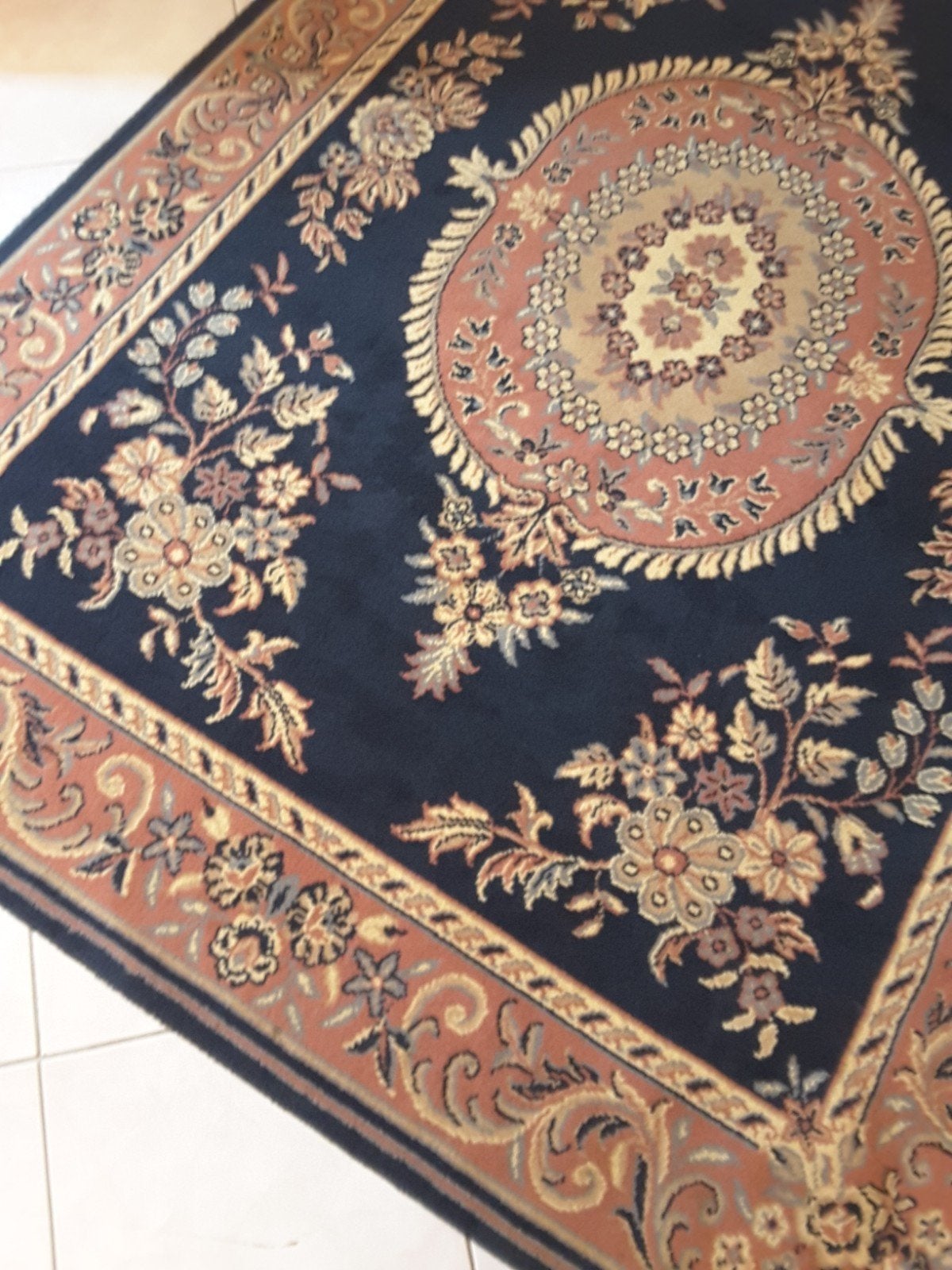 Mooi groot tapijt, mat 2.35x170 cm, Huis en Inrichting, Stoffering | Tapijten en Vloerkleden, Ophalen, Zo goed als nieuw