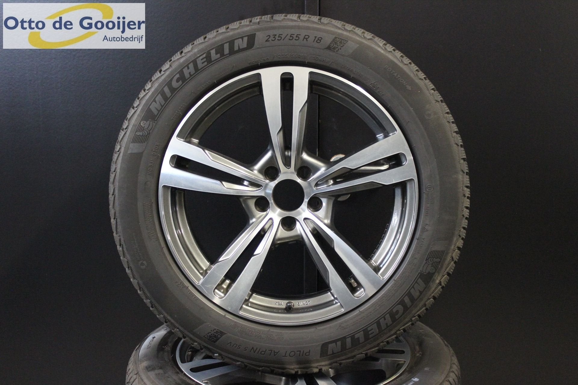 Volvo XC40 Velgen 18 Inch Winterbanden Michelin 7MM, Pneus et Jantes, Pneus hiver, -, Véhicule de tourisme