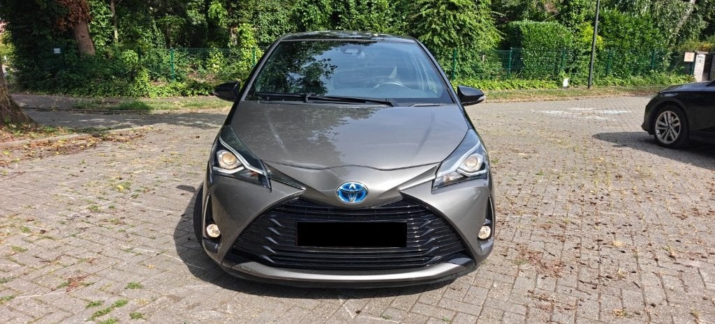 @ TOYOTA YARIS HYBRID 1.5 54KW 67.000Km 2019 CT OK @, Autos, Argent ou Gris, Achat, Entreprise, Entretenue par le concessionnaire