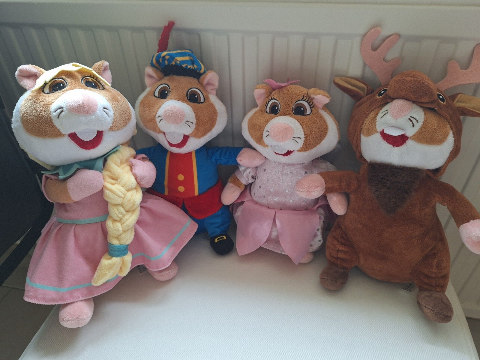 4 knuffels Abert Hein, Ophalen