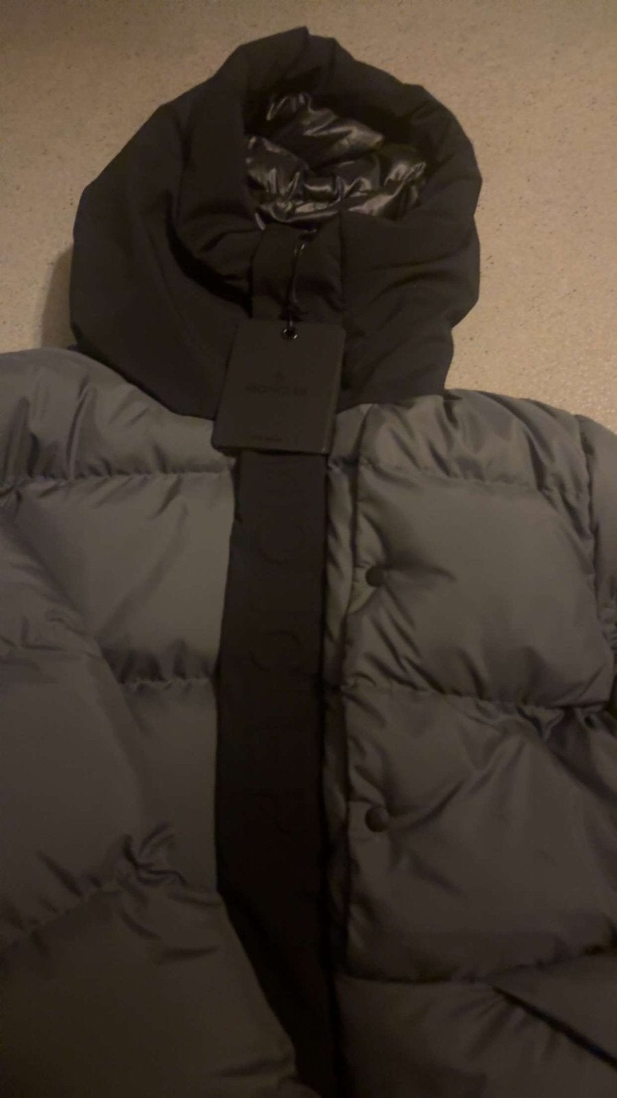 Grijze moncler madeira jas, Kleding | Heren, Ophalen of Verzenden, Zo goed als nieuw, Maat 52/54 (L), Grijs