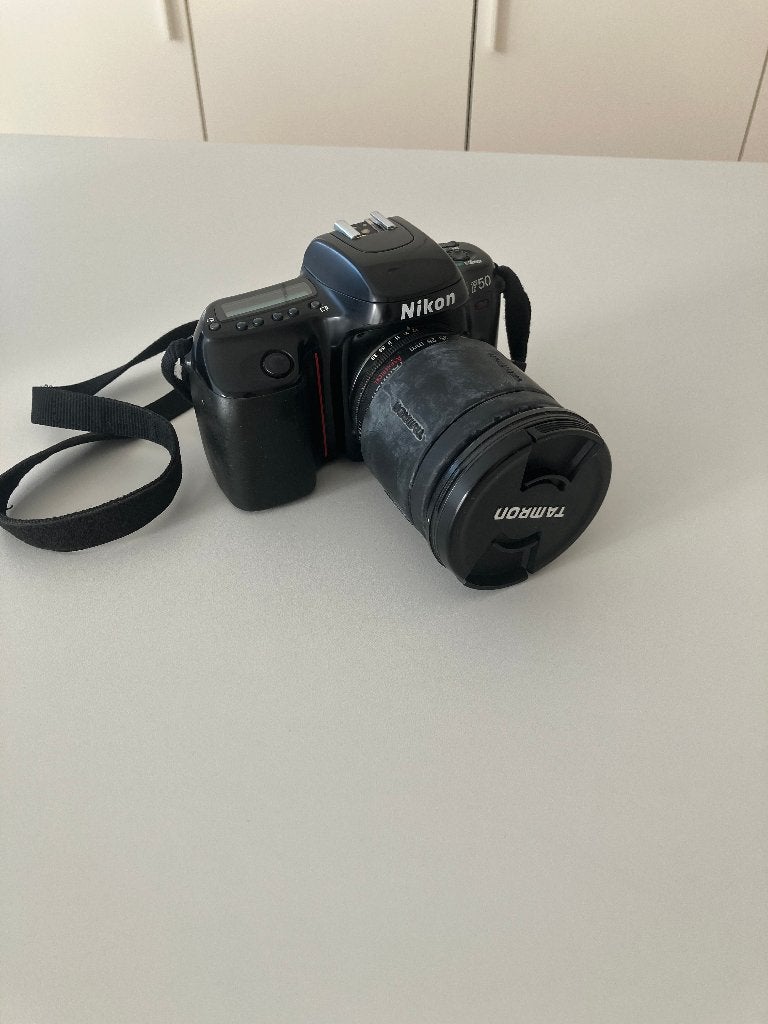Fotocamera analoog, Ophalen, Nikon