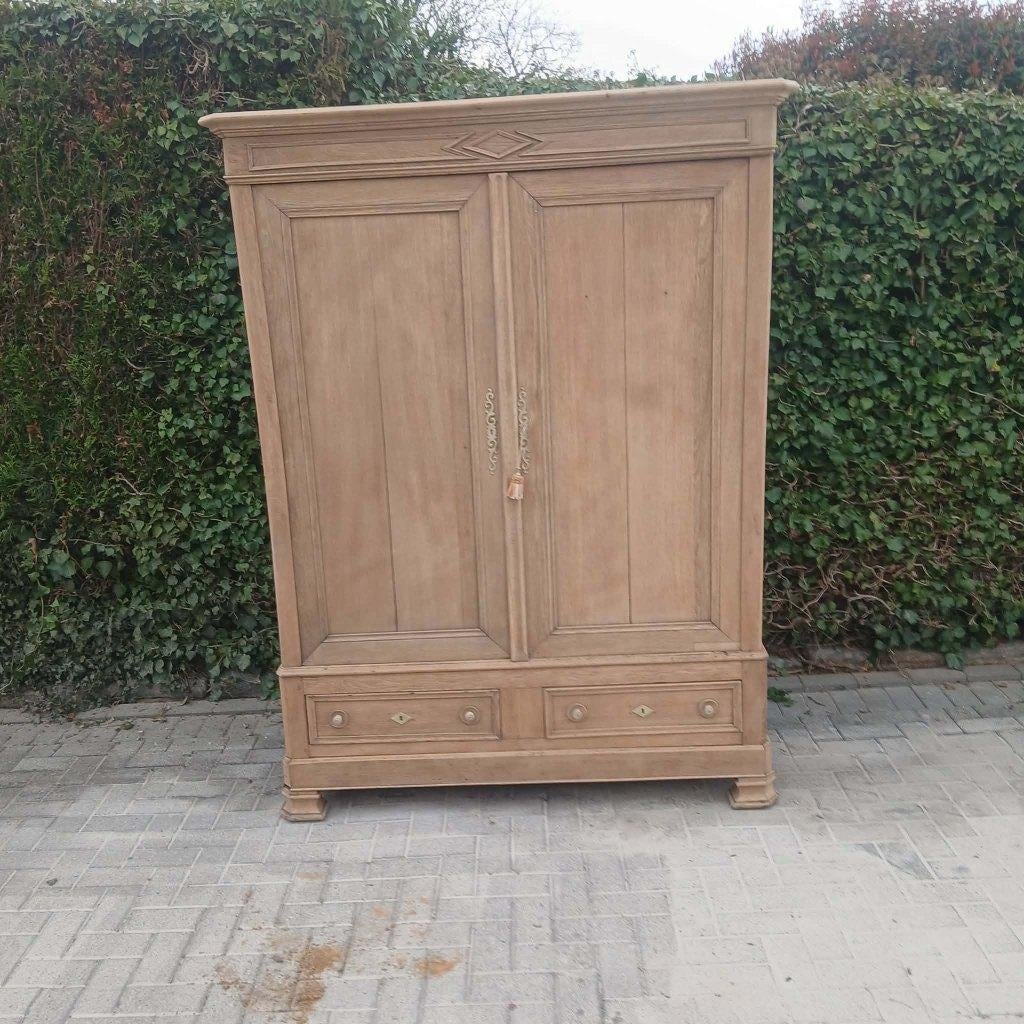 gezandstraalde eiken halkast, Antiek en Kunst, Ophalen