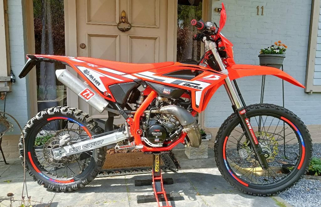 Beta rr 50 Racing (mod 2025), Fietsen en Brommers, Brommers | Crossbrommers, Zo goed als nieuw, Overige merken, Ophalen
