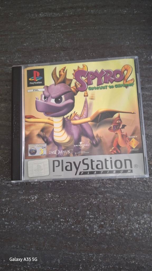 Ps 1 spyro 2, Games en Spelcomputers, Ophalen
