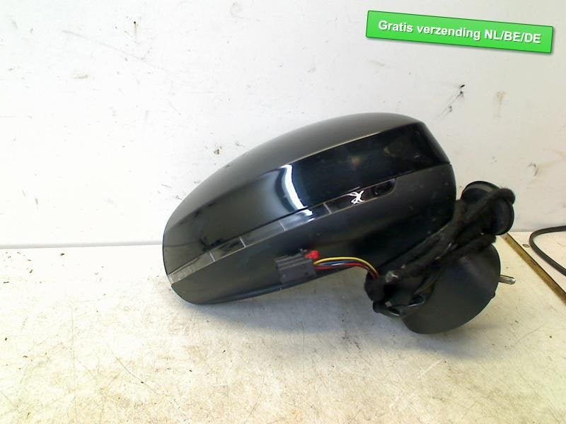 RETROVISEUR EXTERIEUR DROIT Audi A1 Sportback (8XA / 8XF), Auto-Union-Straße  1,
85057  Ingolstadt, DE, Info@audi.de, Audi, Utilisé