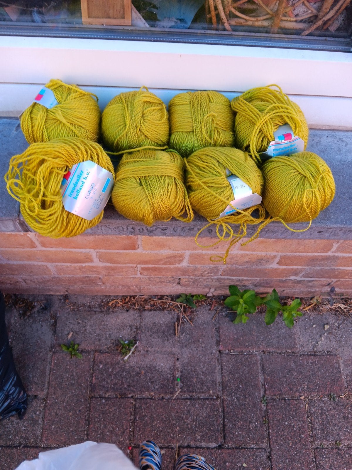 8 x groene wol, Hobby en Vrije tijd, Ophalen