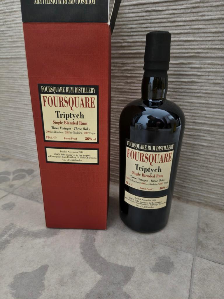Foursquare Triptysch Rhum, Enlèvement