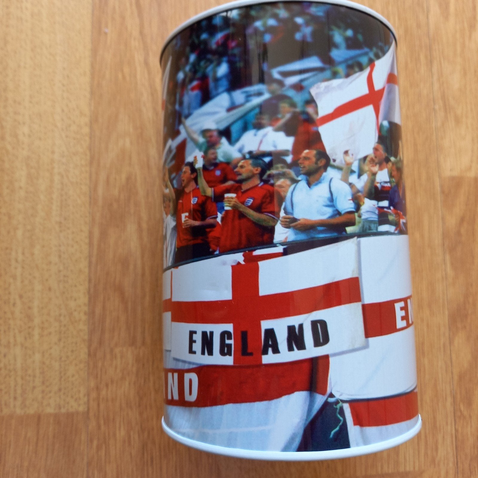 NIEUWE SPAARPOT VAN ENGELSE VOETBALPLOEGFANS, Ophalen of Verzenden