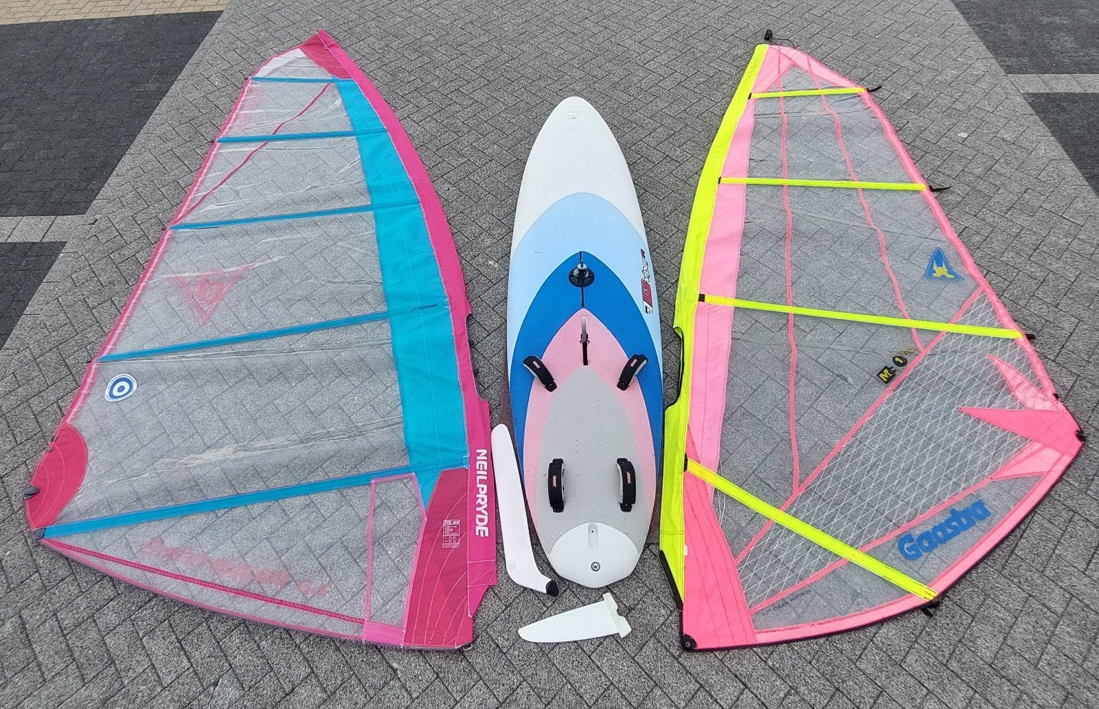 beginners complete surfplank met zwaard, zacht EVA-dek 160L, Watersport en Boten, Ophalen, 250 tot 300 cm, Gebruikt, 5 tot 6.5 m²