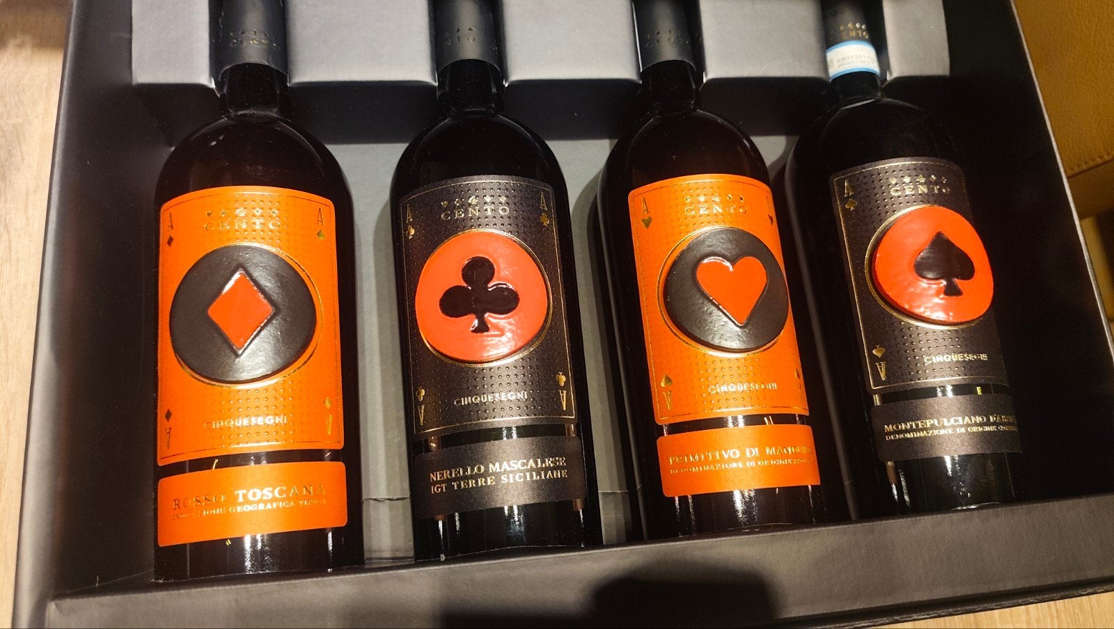 4 Cento CinqueSegni box de vin, Enlèvement