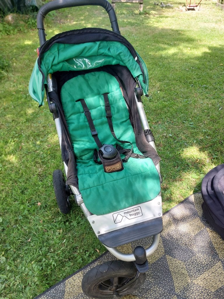 Mountain Buggy Swift met Carrycot Plus en extra´s, Kinderen en Baby's, Buggy's, Gebruikt, Overige merken, Verstelbare rugleuning