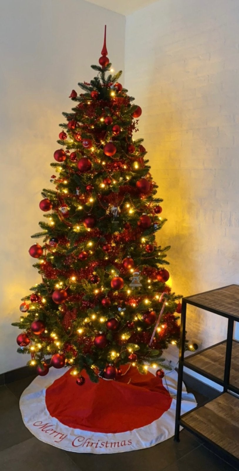 Kunstkerstboom 210 cm met 400 LED lampjes, Diversen, Kerst, Zo goed als nieuw, Ophalen