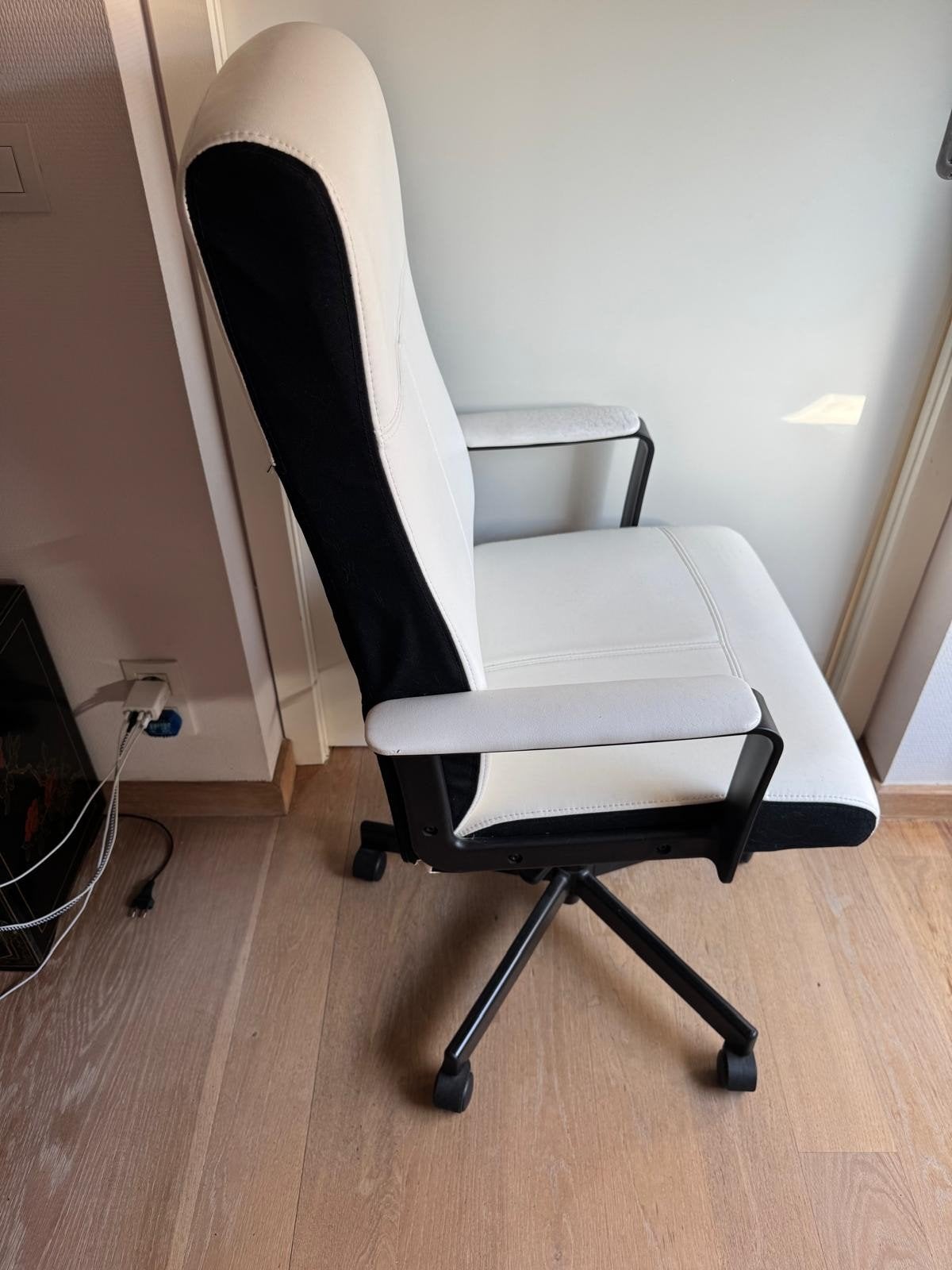 Bureau stoel wit, Huis en Inrichting, Ophalen, Gebruikt, Wit