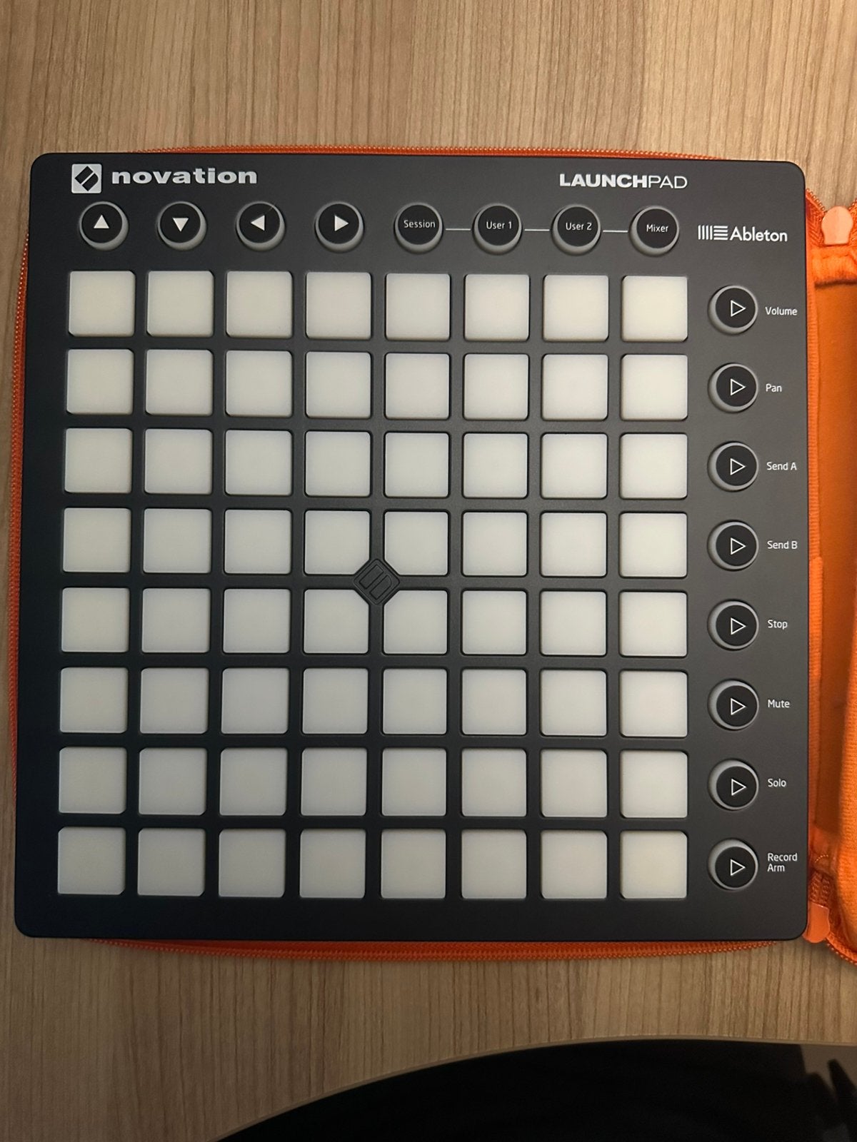 Launchpad mk2, Muziek en Instrumenten, Midi-apparatuur, Ophalen, Nieuw