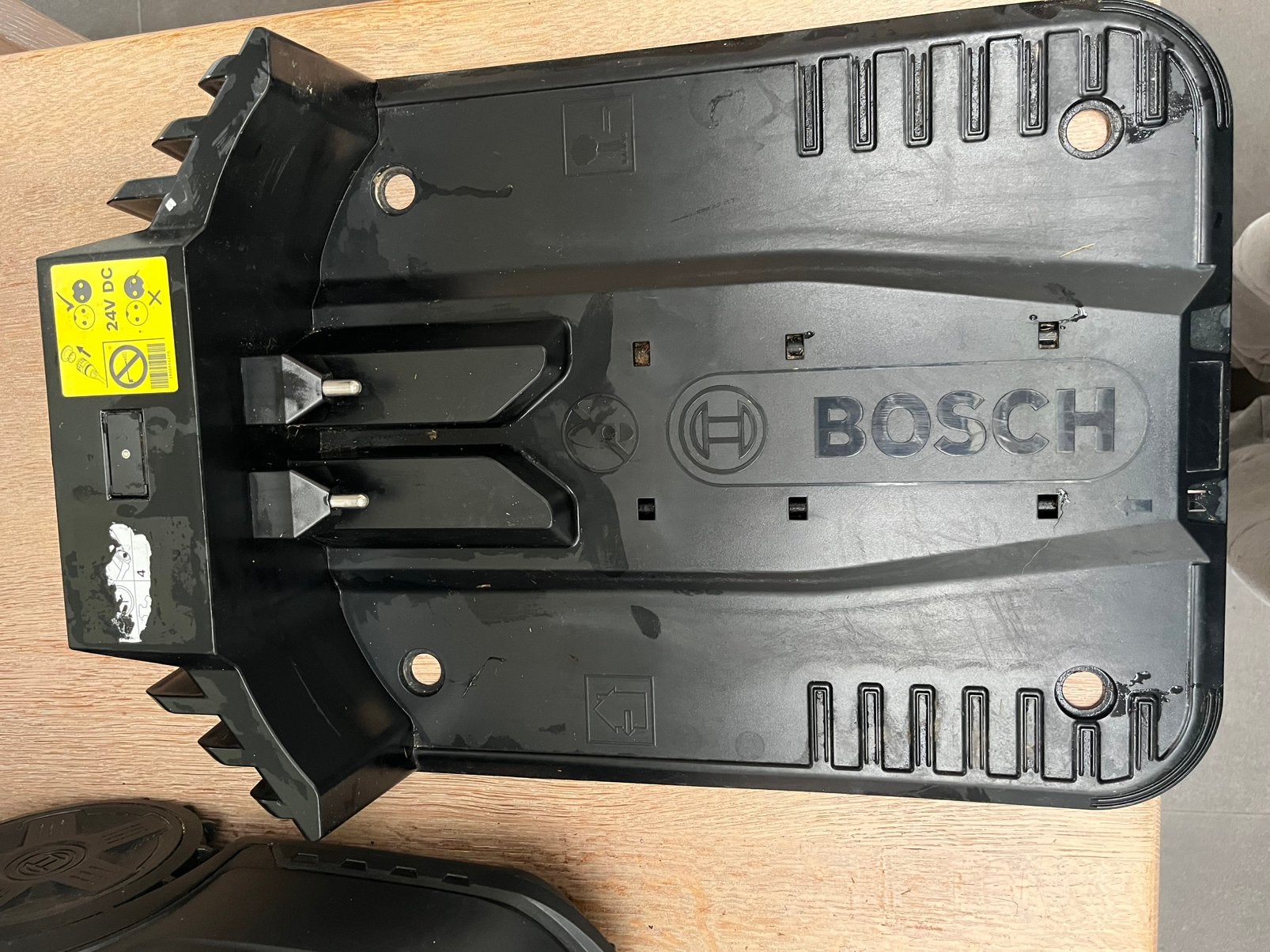 Bosch robotmaaier, Ophalen, Gebruikt, Meer dan 25 cm, Met regensensor