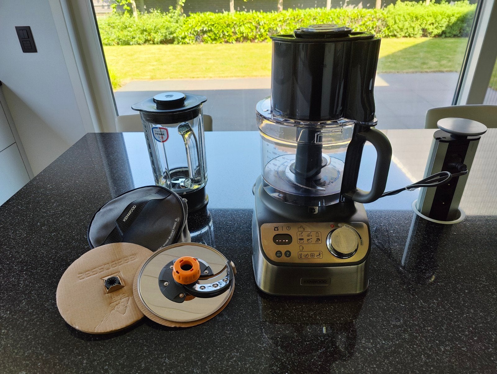 Kenwood multipro XL Weigh FDM72. 990SS, Elektronische apparatuur, Ophalen, Gebruikt, 3 snelheden of meer, 2 tot 3 liter