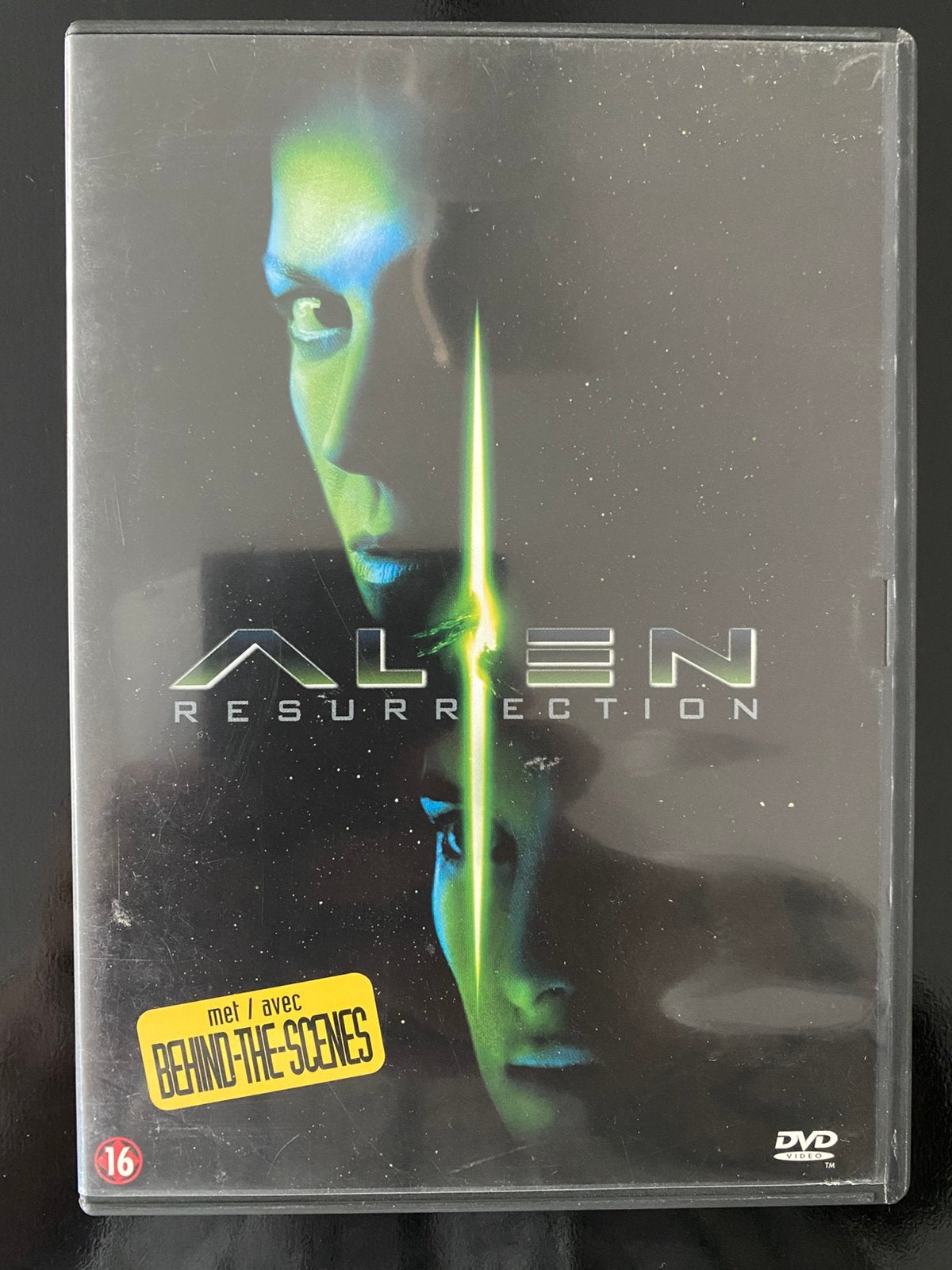 Alien - Resurrection, Enlèvement ou Envoi, Comme neuf, Néerlandais
