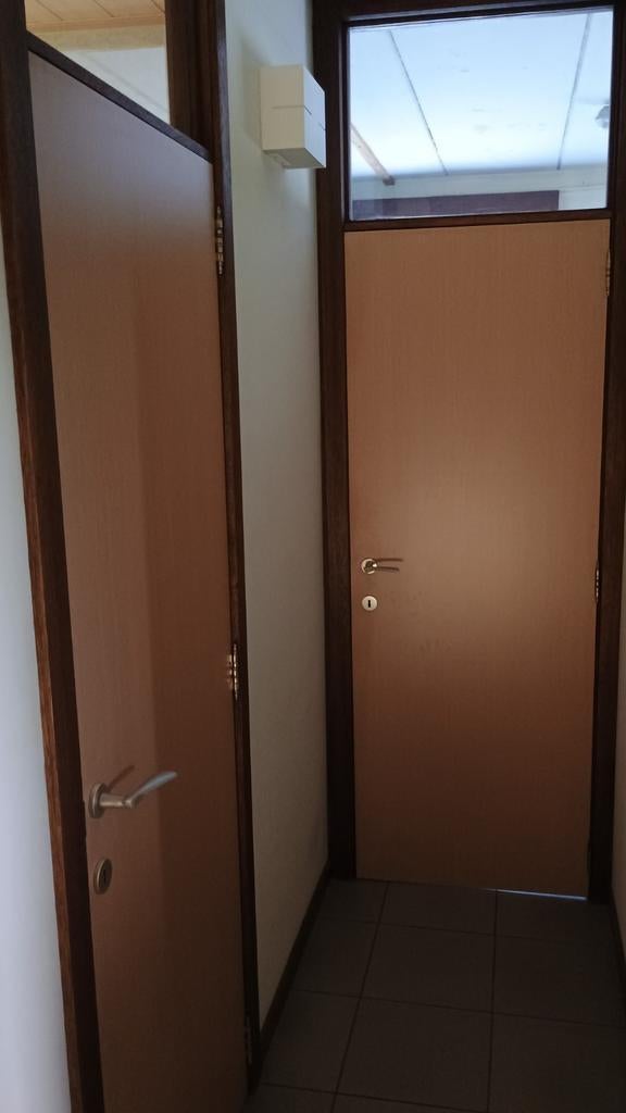 2 binnendeuren, Ophalen