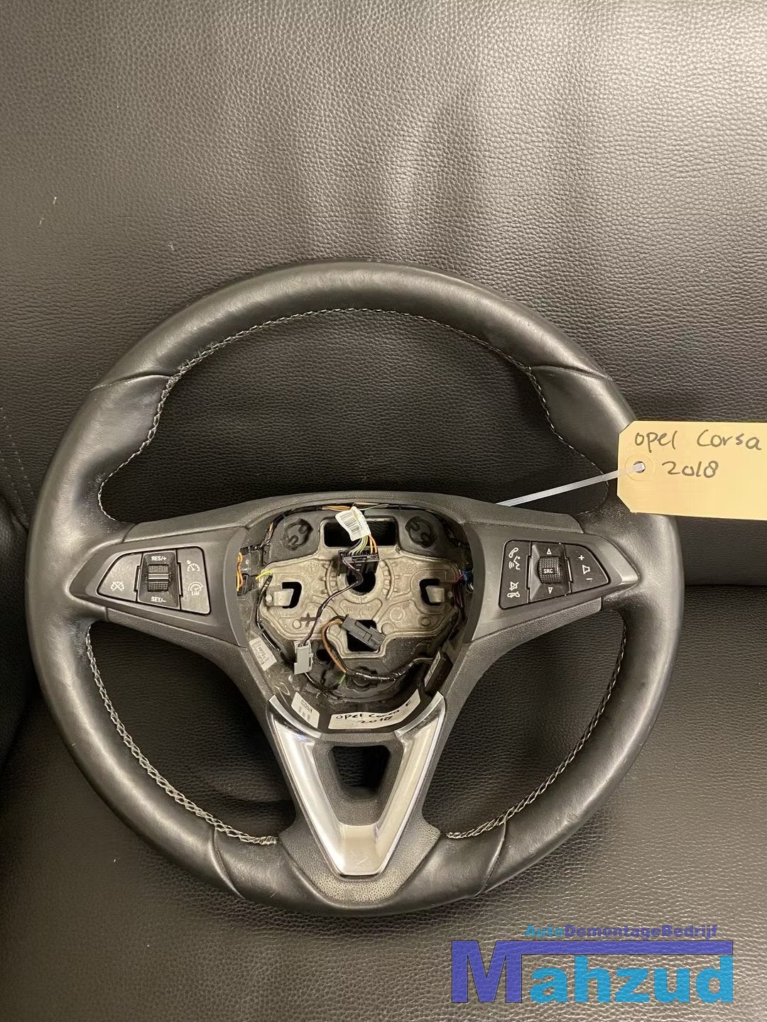 OPEL CORSA E leer leder stuurwiel stuur 2014-2019, Opel Automobile GmbH, Opel, Bahnhofsplatz 1
65423  Russelsheim am Main, DE