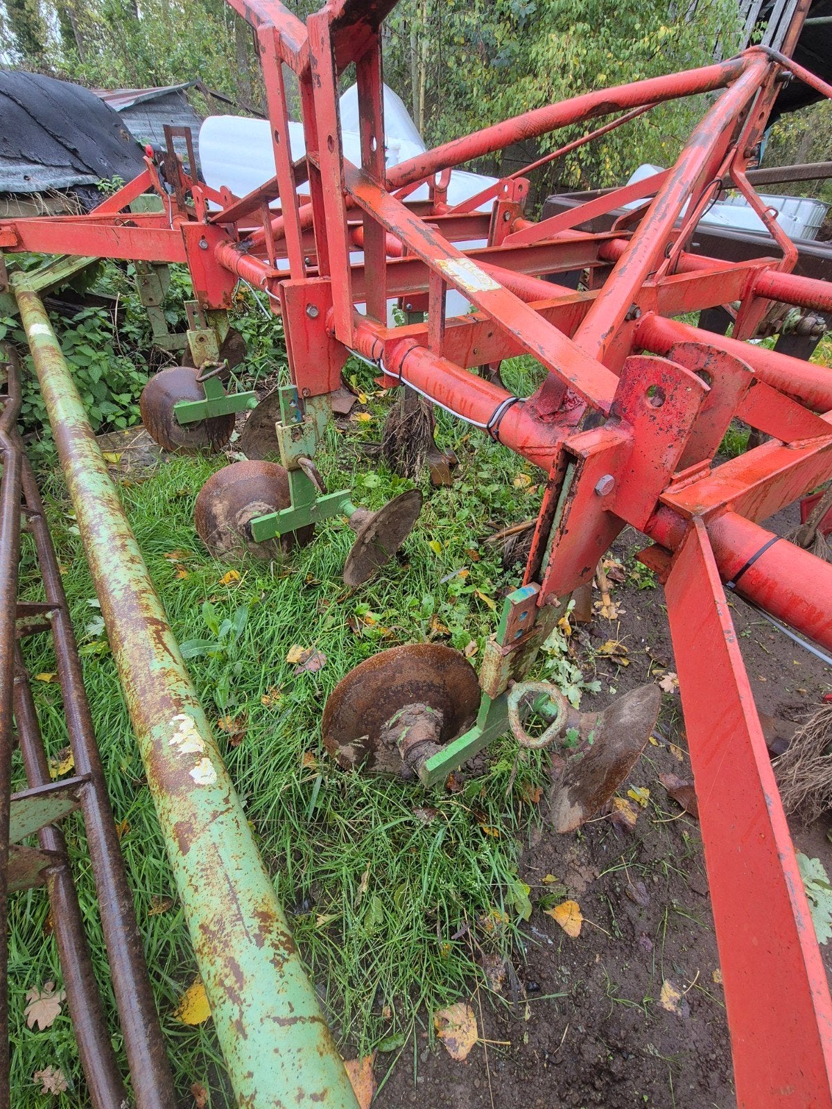 groot lot landbouwmachines, Enlèvement