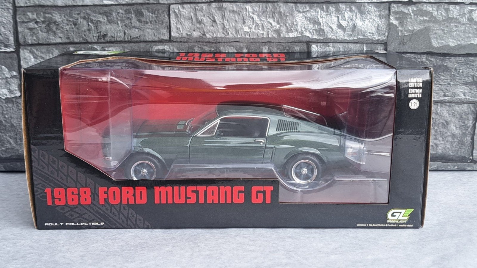 Ford Mustang GT Fastback 1/24ème, Neuf, Autres marques, Enlèvement ou Envoi, Voiture