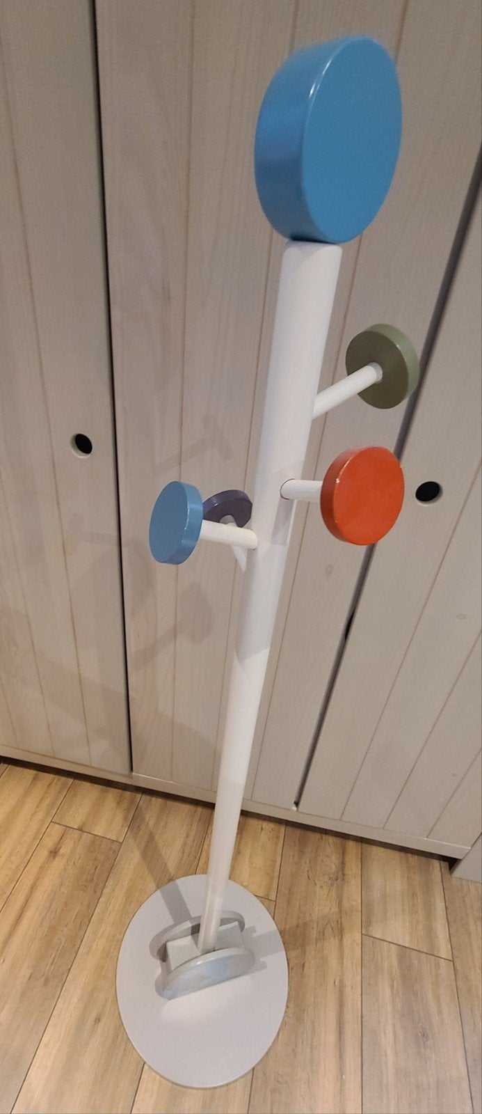 Portemanteau Vertbaudet, Enlèvement