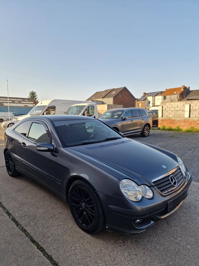 Mercedes-Benz Class C 220 CDI // MARCHAND, Auto's, 100 kW, Zwart, 4 cilinders, Bedrijf