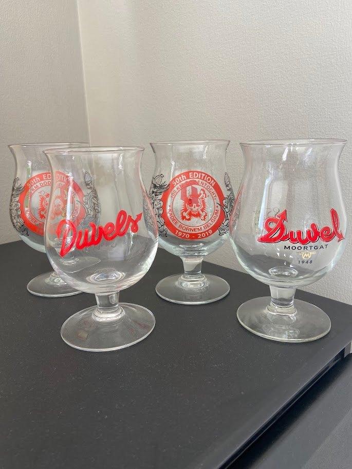 4 unieke DUVEL bierglazen apart of samen te koop, Verzamelen, Biermerken, Ophalen, Zo goed als nieuw, Glas of Glazen, Duvel