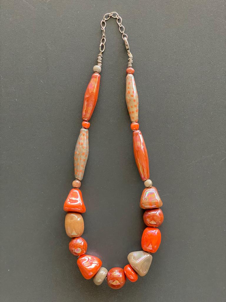 Collier vintage, Bijoux, Sacs & Beauté, Colliers, Enlèvement ou Envoi, Comme neuf, Brun, Réglable