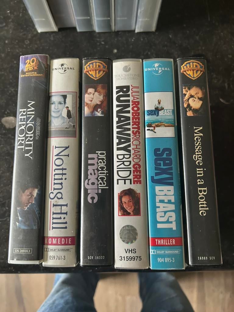 Videocassettes, Enlèvement, Comme neuf